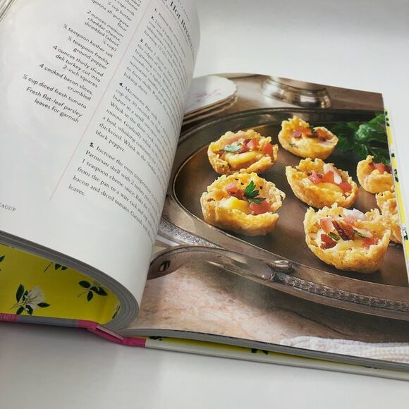 Reese Witherspoon Whiskey in a Teacup Hardback Book Entertainment Non Fiction - Picture 10 of 13